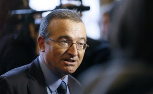 Hervé Mariton, un des principaux orateurs du groupe UMP du texte sur le mariage homosexuel à l'Assemblée nationale, a estimé mardi que le wifi pourrait être désactivé dans l'hémicycle, considérant que les députés passaient trop de temps sur le réseau social Twitter.