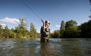 Pour plus de 1,5 million de pêcheurs en France, c'est samedi à l'aube l'ouverture de la pêche à la truite fario et arc-en-ciel, à l'omble, à l'omble chevalier et aux autres salmonidés et cela jusqu'au 20 septembre