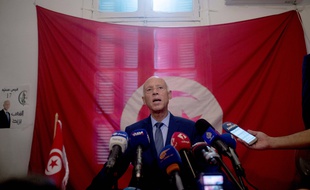 L’universitaire Kais Saied est arrivé en tête du premier tour des élections présidentielles en Tunisie.