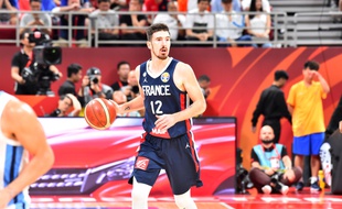 Nando De Colo pendant la Coupe du monde de basket 2019.