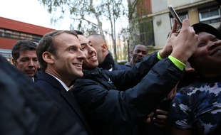 Emmanuel Macron, lors de sa visite à Clichy-sous-Bois. Credit:HAMILTON-POOL/SIPA;