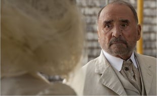 Claude Brasseur dans Un autre monde