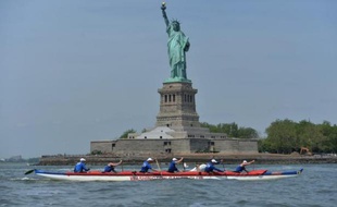 Fermée au public depuis le passage de l'ouragan Sandy en octobre, la statue de la Liberté rouvre finalement le 4 juillet, juste à temps pour la fête nationale américaine.