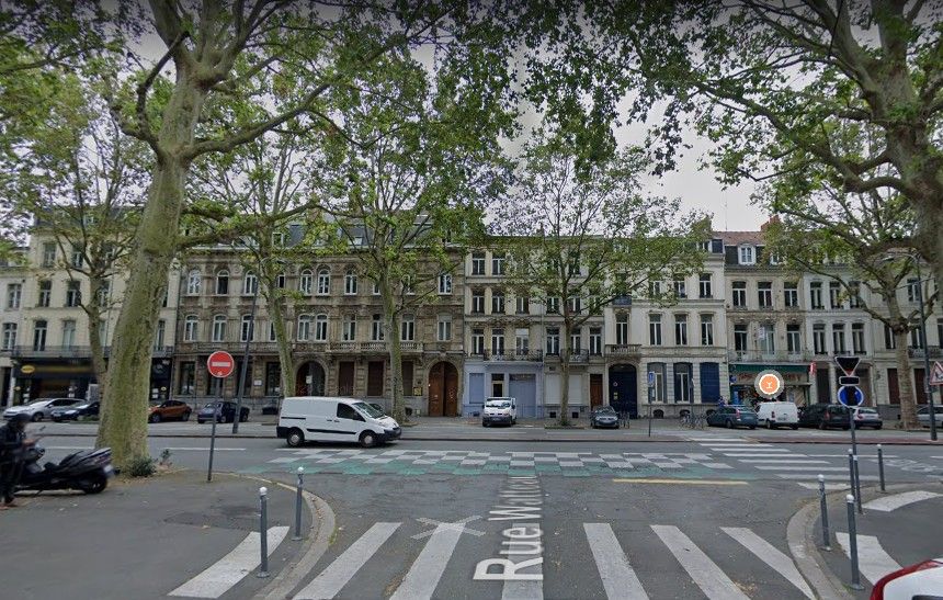 L'angle de la rue de la Watteau et du boulevard de la Liberté à Lille.