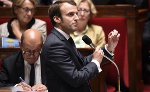 Le ministre de l'Economie Emmanuel Macron le 15 octobre 2014 à l'Assemblée nationale à Paris