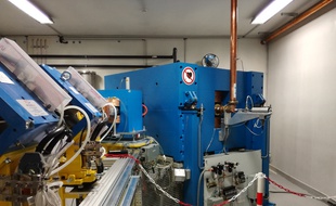 L'accélérateur de particules Cyrcé est utilisé depuis 2013 sur le campus du CNRS au sein de l'institut pluridisciplinaire Hubert Curien à Cronenbourg dans la périphérie de Strasbourg.