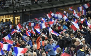 Le public français lors du match entre le XV de France et la Nouvelle-Zélande, le 17 novembre 2017 au Stade de France.