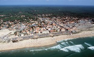 Vue aérienne de Lacanau.