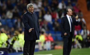 L'entraîneur du Shakhtar Donetsk, Mircea Lucescu, lors du match contre le Real Madrid en Ligue des champions (4-0), le 15 septembre 2015.