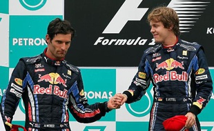 Sebastian Vettel (à droite) et Mark Webber ont pris les deux premières places du Grand Prix de Malaisie, le 4 avril 2010