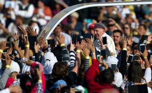 Le Pape à son arrivée à la Basilique Notre Dame de Guadeloupe à Mexico, le 13 février 2016