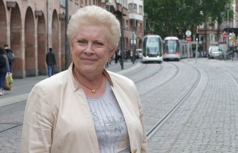 A 74 ans, l’ex-maire et ministre Catherine Trautmann candidate à Strasbourg