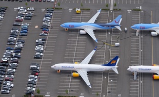 Des Boeing 737 MAX stockés sur un parking à Seattle, aux Etats-Unis en attendant de pouvoir voler.
