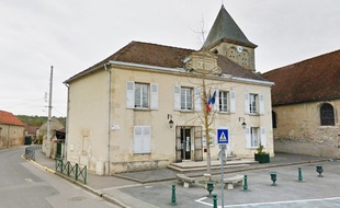 La mairie de Balagny-sur-Thérain, dans l'Oise.