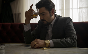 Diego Luna dans « Narcos : Mexico »