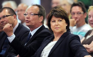 Martine Aubry, première secrétaire du PS, a estimé lundi qu'il y avait d'"énormes marges de manoeuvre en faisant rentrer des impôts complémentaires", en commentant le rapport de Bercy préconisant 5 milliards d'euros d'économies de l'Etat chaque année.