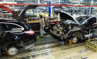 La production a été perturbée à l'usine PSA La Janais mercredi matin à l'appel de la CGT.