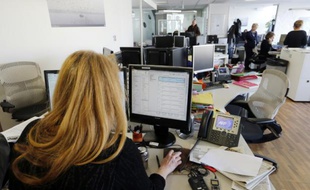 Effort "urgent" de formation, "sécurisation" du forfait jours, "devoir de déconnexion": le DRH d'Orange, donne au gouvernement des pistes pour "réussir la transformation numérique des entreprises", afin qu'elle soit "d'abord une chance" et ne dégrade pas les conditions de travail