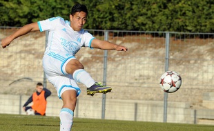 Bill Tuiloma de l'OM à Strasbourg