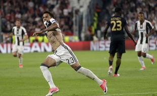 Dani Alves après son but superbe face à Monaco