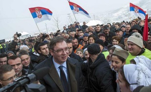 Visite du Premier ministre serbe Aleksandar Vucic à la communauté serbe du Kosovo, le 14 janvier 2015 à Gracania