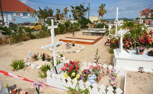 Tombe de Johnny Hallyday à Saint-Barthelemy