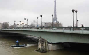 La Seine déborde à Paris.