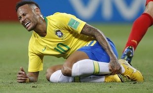 Neymar ou l'éternel blessé des stades.