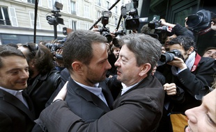 En juillet 2013, Jean-Luc Mélenchon était venu soutenir Jérôme Kerviel lors de l'audience de conciliation devant les prud'hommes.