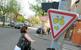 A Nantes, les cyclistes peuvent déjà passer au rouge s'ils tournent à droite.