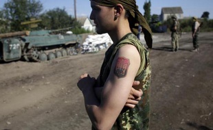 Un soldat ukrainien près de Lougansk (Ukraine) le 20 août 2014