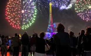 Feu d'artifice à Paris, le 14 juillet 2019.