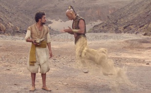 Kev Adams et Eric Judor dans la bande-annonce d'Aladin.