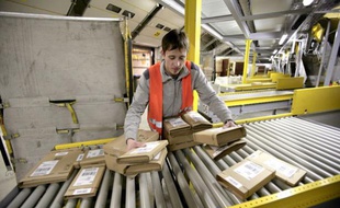 Une plateforme logistique (ici, Amazon)
