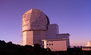 Image d'illustration d'un télescope.