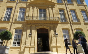 Aix-en-Provence, L'Hotel Caumont.