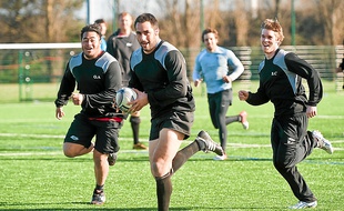 Louis-Benoît Madaule (ballon en main), a joué onze matchs sur quinze de Top 14 depuis le début de l'année.