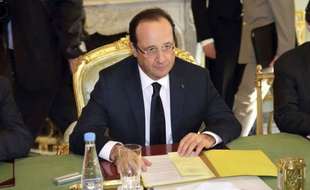 Le Parlement décidera "souverainement" si la France choisit d'ouvrir la procréation médicalement assistée (PMA) aux couples de lesbiennes, a tranché mercredi François Hollande, alors que ce sujet, exclu du projet de loi sur le mariage pour tous, a suscité un imbroglio gouvernemental.