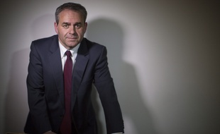 Xavier Bertrand, député-maire UMP de Saint-Quentin, le 10 avril 2014 à Paris.