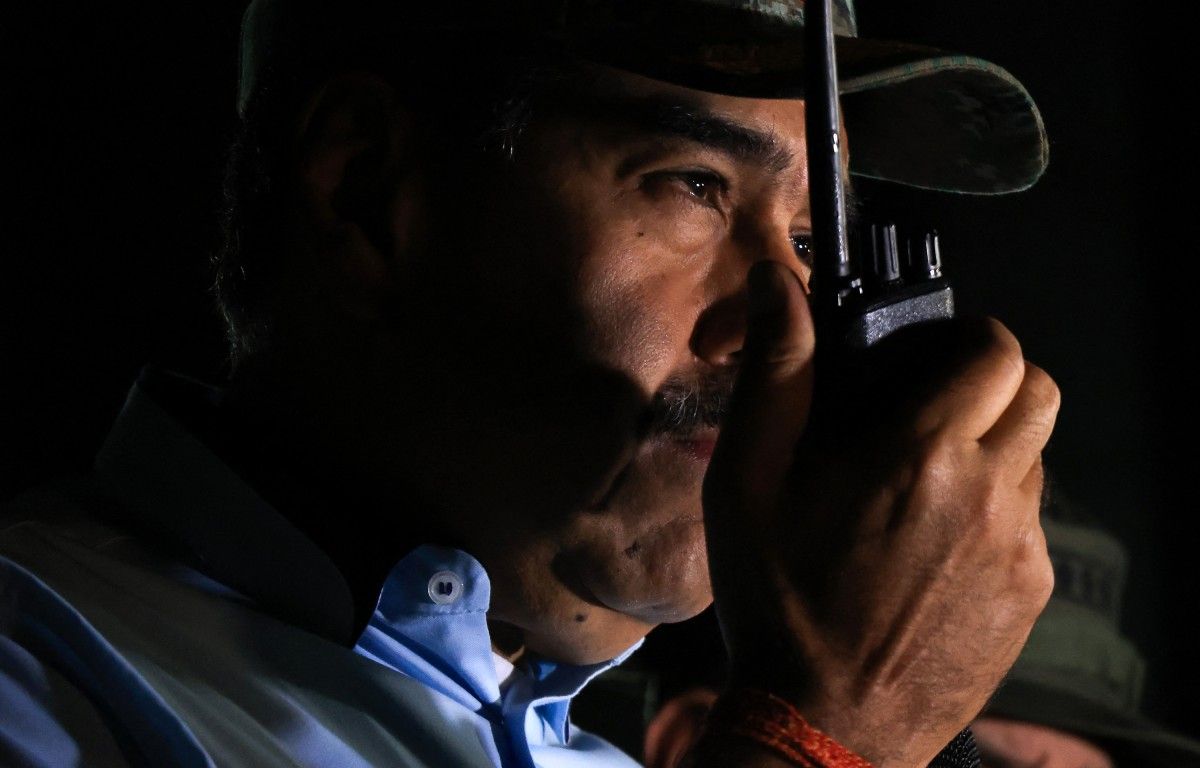 Venezuela : Le président Maduro appelle son peuple à « apprendre à tirer » après les tensions avec Trump