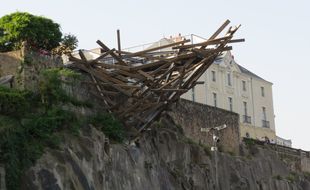 Le belvédère de l'Hermitage par l'artiste Tadashi Kawamata.