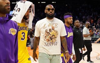 NBA Les Lakers officialisent la prolongation de contrat de