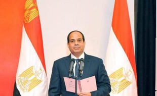 Le général Abdel Fattah al-Sissi sur le point de prendre ses fonctions de président le 8 juin 2014 au Caire