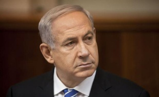 Les tractations en vue de la formation d'un nouveau gouvernement ont repris lundi entre le Premier ministre israélien Benjamin Netanyahu et ses principaux partenaires de coalition, et un accord pourrait être annoncé d'ici mardi matin, selon les médias.