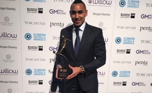 Dimitri Payet lors de la remise du trophée du joueur londonien de l'année le 3 mars 2016.