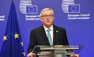 Le président de la Commission européenne Jean-Claude Juncker, lors d'une conférence de presse à Bruxelles le 3 mai 2016