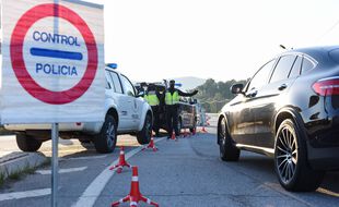 Les policiers espagnols ont interpellé l'homme après l'accident de son véhicule (illustration).