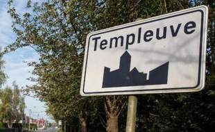 Un panneau indiquant l'entrée de la ville de Templeuve, en Belgique, le 15 octobre 2014