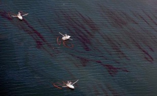 Le groupe pétrolier britannique BP a annoncé mardi avoir réalisé un bénéfice net de 1,785 milliard de dollars au 3e trimestre, six mois après l'explosion de sa plateforme dans le golfe du Mexique qui l'a obligé à mettre de côté près de 40 milliards de dollars au total.