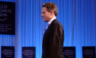 Le secrétaire américain au Trésor Timothy Geithner a signalé la disposition des Etats-Unis à augmenter les ressources du Fonds monétaire international (FMI), mais seulement à la condition que l'Union européenne respecte ses engagements.
